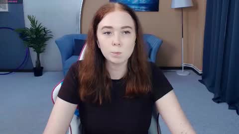 Snapshot of nelliemathers chatting on 06-27-26, 07:30 Nelli online show from 06-27-26, 07:30