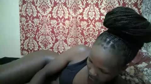 Snapshot of nelly_love001 chatting on 05-10-26, 09:09 Nasty lover online show from 05-10-26, 09:09