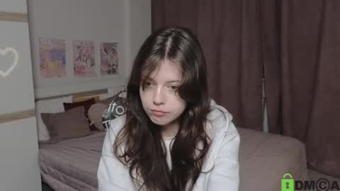 Snapshot of nellysunrise_1 chatting on 09-14-25, 11:04 nellysunrise_1 online show from 09-14-25, 11:04