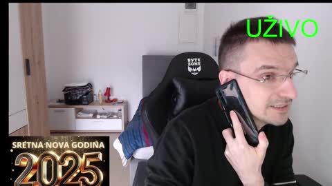 Snapshot of nenadtv14 chatting on 01-05-25, 01:04 Nenadtv online show from 01-05-25, 01:04