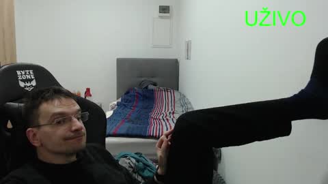 Snapshot of nenadtv14 chatting on 01-16-25, 08:46 Nenadtv online show from 01-16-25, 08:46