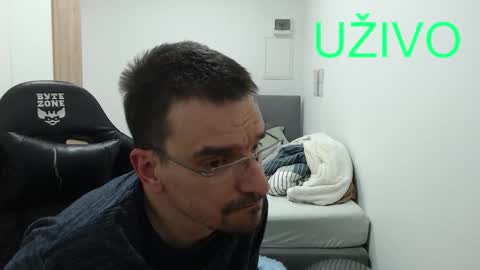 Snapshot of nenadtv14 chatting on 11-28-25, 10:45 Nenadtv online show from 11-28-25, 10:45