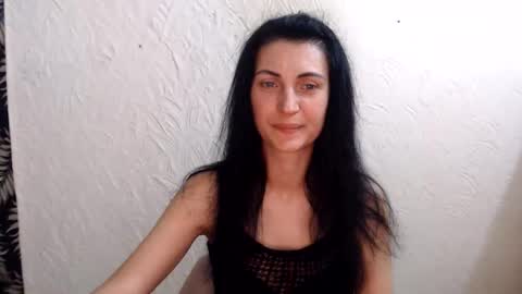 Snapshot of nensyfay_ chatting on 06-06-26, 06:56 Nensy online show from 06-06-26, 06:56