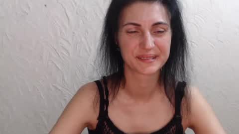 Snapshot of nensyfay_ chatting on 06-11-26, 04:49 Nensy online show from 06-11-26, 04:49