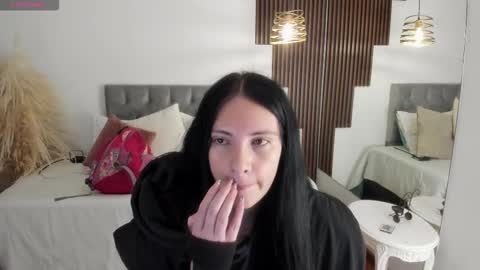 Sarah  online show from 02-10-26, 02:26