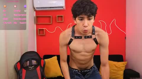 Snapshot of neo_twink chatting on 05-27-26, 07:11 just Daniel online show from 05-27-26, 07:11
