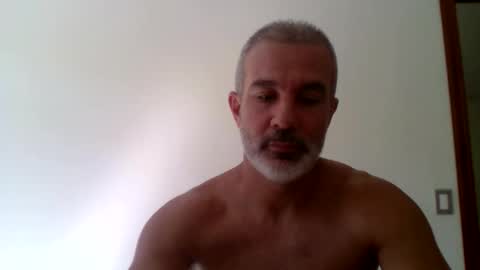 Snapshot of neodent chatting on 02-16-26, 03:30 neodent online show from 02-16-26, 03:30