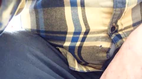 Snapshot of neohiom4f chatting on 10-31-25, 02:51 neohiom4f online show from 10-31-25, 02:51