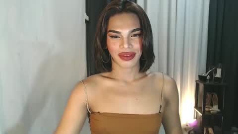 neomi online show from 12-17-25, 11:38