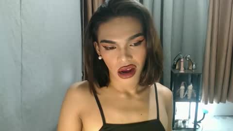 Snapshot of neomi_hardcock chatting on 06-09-26, 05:57 neomi online show from 06-09-26, 05:57
