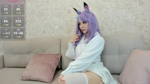Snapshot of neonkoi chatting on 05-12-26, 10:12 Luna online show from 05-12-26, 10:12