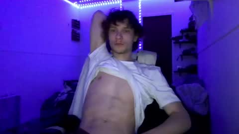 Snapshot of nephew_p chatting on 06-02-26, 02:24 nephew_p online show from 06-02-26, 02:24