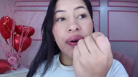 Helena    Every Friday new video for my fan club loves  online show from 03-11-25, 04:18