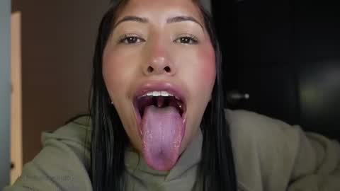 Snapshot of nerak_a chatting on 06-27-26, 01:39 Helena Every Friday new video for my fan club loves online show from 06-27-26, 01:39