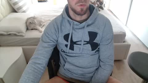 Snapshot of nerchia_89 chatting on 04-19-26, 10:14 Nerchia89 online show from 04-19-26, 10:14