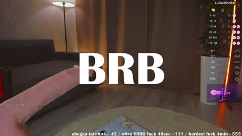Snapshot of nerdy_freyua chatting on 09-27-25, 06:24 Lina Liza Emily and Grace online show from 09-27-25, 06:24