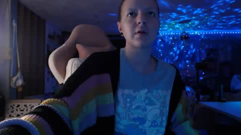 Snapshot of nerdy_squirty chatting on 09-25-25, 08:29 NerdySquirty online show from 09-25-25, 08:29