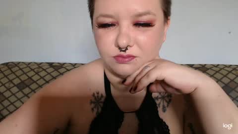 Snapshot of neriphine chatting on 07-03-26, 10:10 Neriphine online show from 07-03-26, 10:10