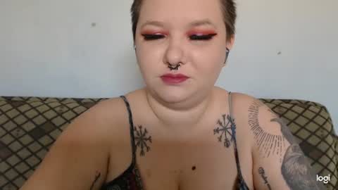 Snapshot of neriphine chatting on 07-09-26, 09:35 Neriphine online show from 07-09-26, 09:35