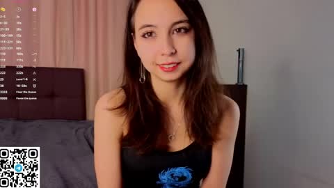 Snapshot of nerixalvire chatting on 06-07-26, 03:05 Emily online show from 06-07-26, 03:05