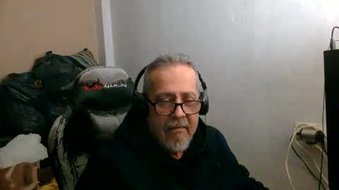 Snapshot of neron401 chatting on 04-21-26, 04:08 neron401 online show from 04-21-26, 04:08