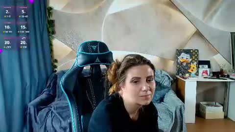 Snapshot of nerravn chatting on 07-21-26, 12:07 Millie Mint online show from 07-21-26, 12:07