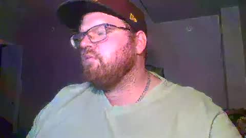 Snapshot of nessie_005 chatting on 12-08-24, 04:25 Nessie 005 online show from 12-08-24, 04:25