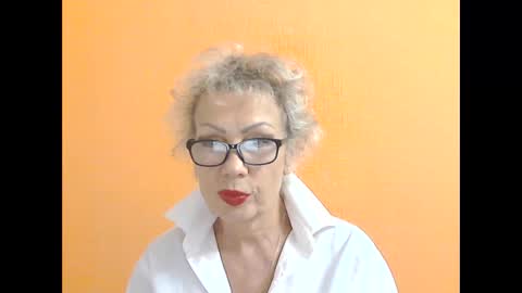 Snapshot of nessyjenixs chatting on 09-22-25, 05:04 NessyJenixs online show from 09-22-25, 05:04