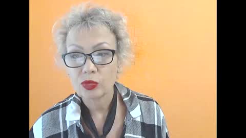 Snapshot of nessyjenixs chatting on 09-25-25, 08:07 NessyJenixs online show from 09-25-25, 08:07