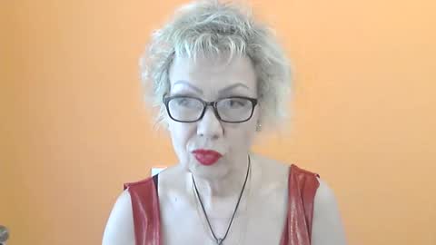 NessyJenixs online show from 05-27-26, 07:16