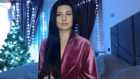 Snapshot of nessystar chatting on 12-19-24, 07:40 Nessy online show from 12-19-24, 07:40