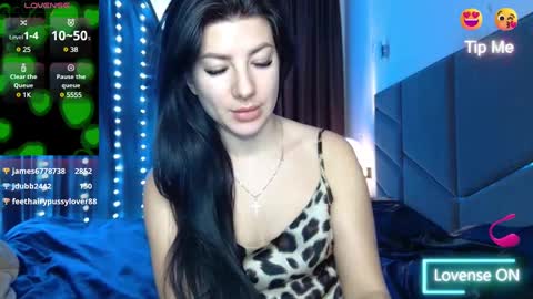 Snapshot of nessystar chatting on 02-11-25, 06:30 Nessy online show from 02-11-25, 06:30