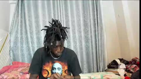 Snapshot of netfux_and_chill chatting on 05-31-26, 07:26 netfux_and_chill online show from 05-31-26, 07:26