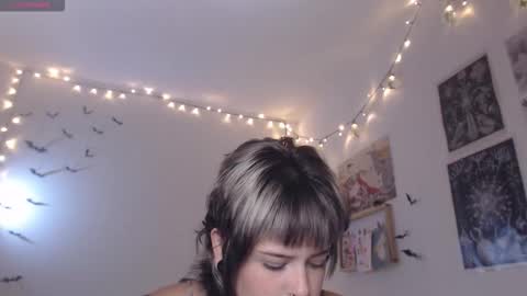 Mar online show from 11-11-25, 09:09