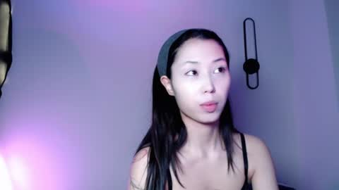 Snapshot of neverstopkissing chatting on 06-14-26, 02:20 Rin online show from 06-14-26, 02:20