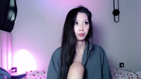 Snapshot of neverstopkissing chatting on 06-29-26, 01:23 Rin online show from 06-29-26, 01:23