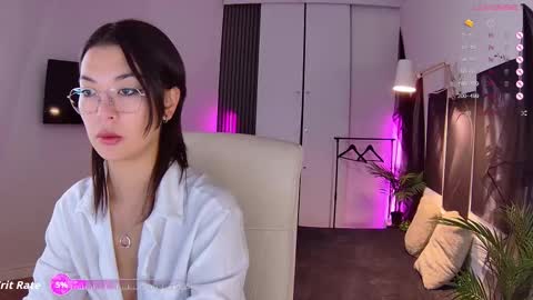 Snapshot of new_meow chatting on 09-28-25, 06:30 Alice online show from 09-28-25, 06:30
