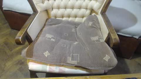 Lilly  online show from 01-10-25, 05:58