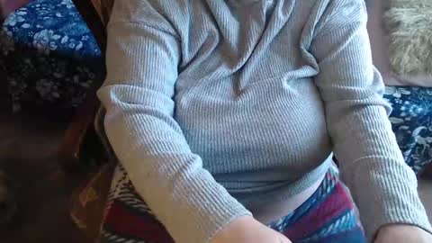 Lilly  online show from 03-04-25, 08:46