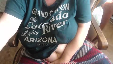 Lilly  online show from 10-19-25, 06:58