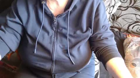 Lilly  online show from 03-31-26, 10:04