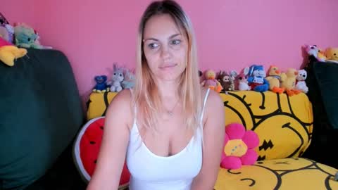 silvia online show from 10-15-25, 01:06