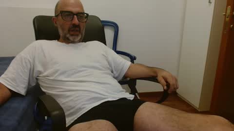 simi online show from 09-28-25, 04:18