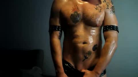 Snapshot of newcamboy1 chatting on 04-02-26, 01:03 newcamboy1 online show from 04-02-26, 01:03