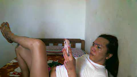 Lucy Pearl online show from 01-22-25, 03:41