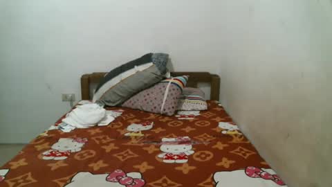 Lucy Pearl online show from 02-20-25, 12:19