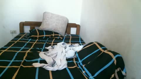 Lucy Pearl online show from 03-02-25, 07:43