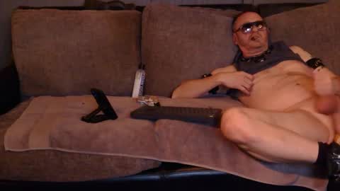 Snapshot of newfun11 chatting on 02-26-26, 05:45 newfun11 online show from 02-26-26, 05:45