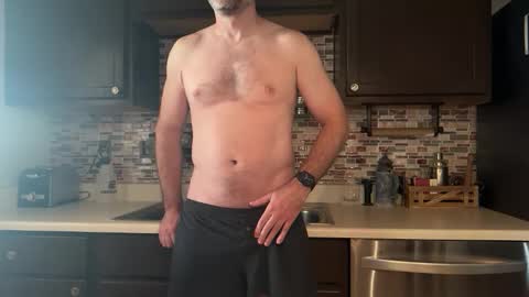 Snapshot of newguy_097 chatting on 11-19-25, 11:38 newguy_097 online show from 11-19-25, 11:38