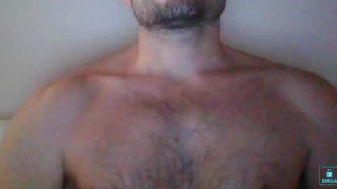 Snapshot of newtyguy90 chatting on 01-01-25, 12:11 newtyguy90 online show from 01-01-25, 12:11